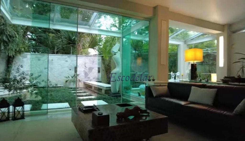 Casa à venda com 4 quartos, 750m² - Foto 6