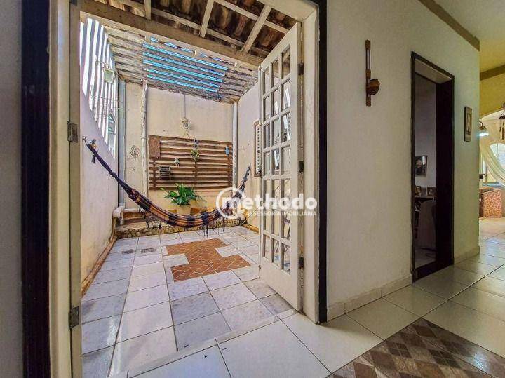 Casa à venda com 3 quartos, 160m² - Foto 12