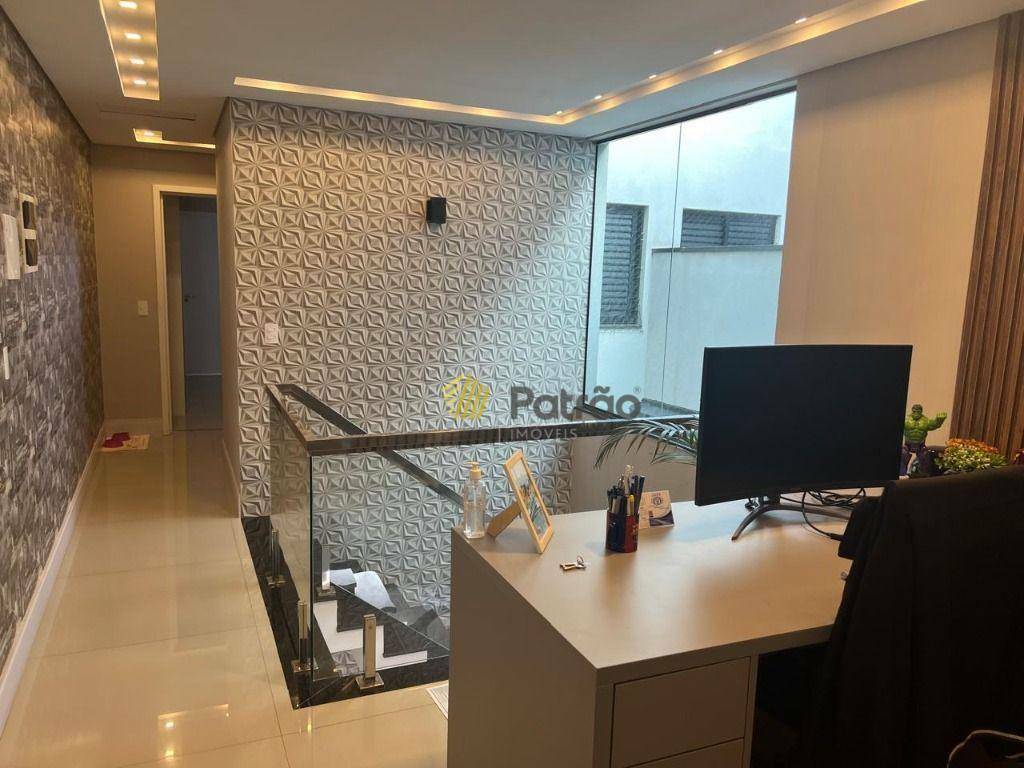 Sobrado à venda com 3 quartos, 272m² - Foto 14