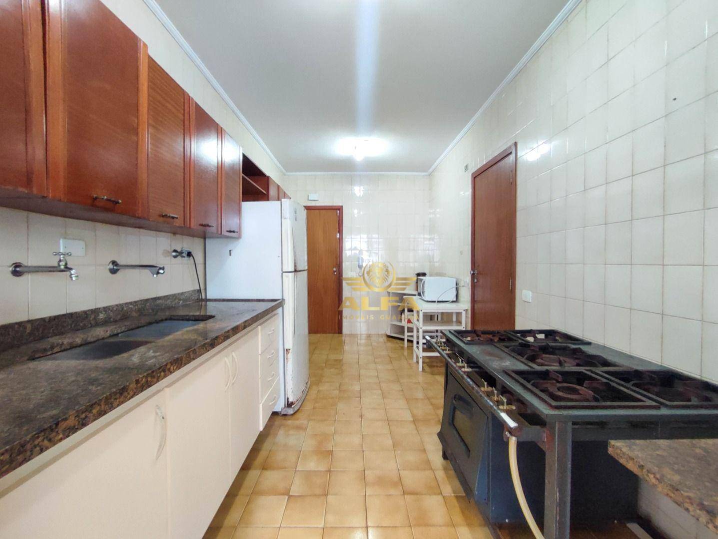 Apartamento à venda com 3 quartos, 150m² - Foto 18