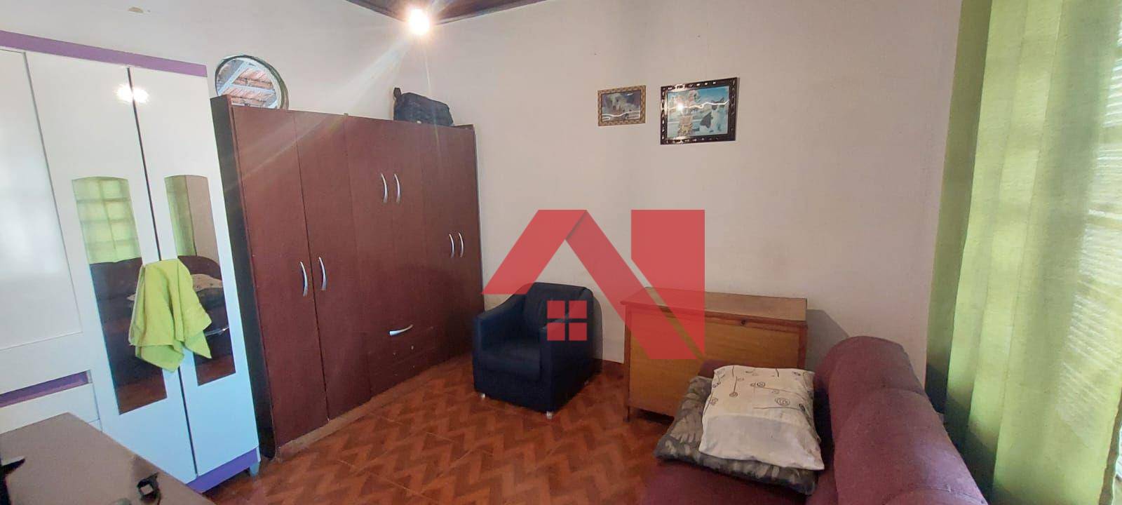 Casa à venda com 3 quartos, 213m² - Foto 9