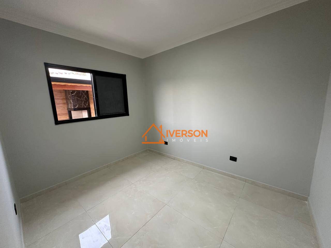 Casa à venda com 3 quartos, 100m² - Foto 16