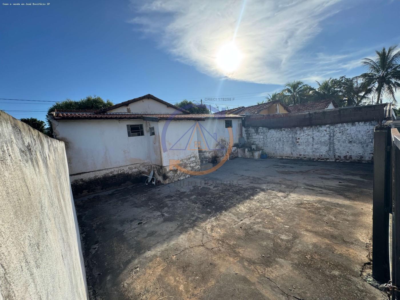 Casa à venda com 2 quartos, 247m² - Foto 14