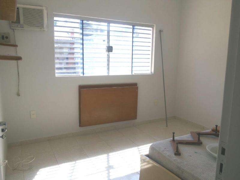 Casa à venda com 3 quartos, 203m² - Foto 22