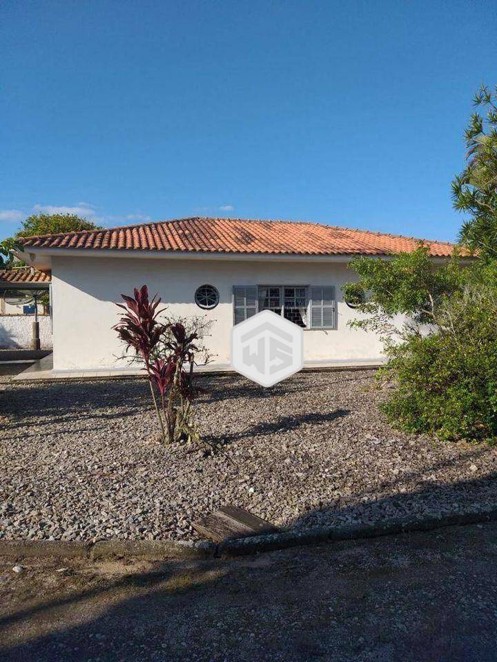 Casa, 4 quartos, 208 m² - Foto 1