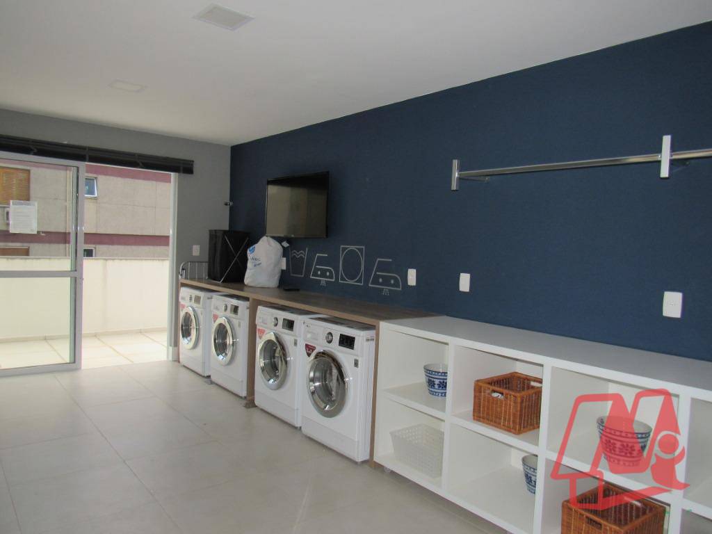 Apartamento para alugar com 1 quarto, 44m² - Foto 30