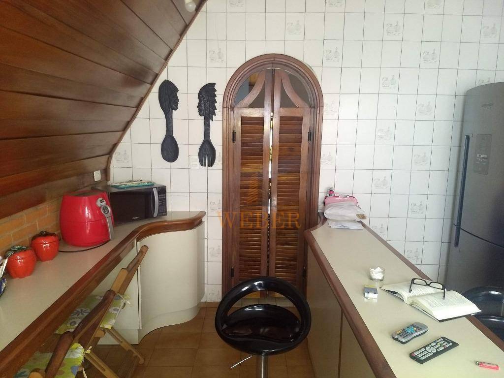 Sobrado à venda e aluguel com 2 quartos, 300m² - Foto 36