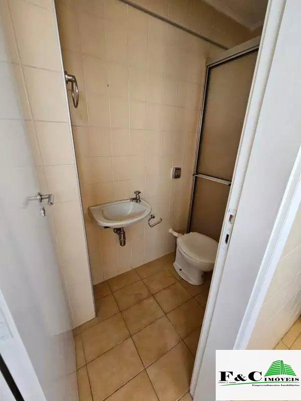 Apartamento à venda com 3 quartos - Foto 12