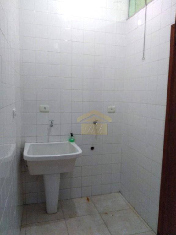 Sobrado à venda com 3 quartos, 202m² - Foto 14