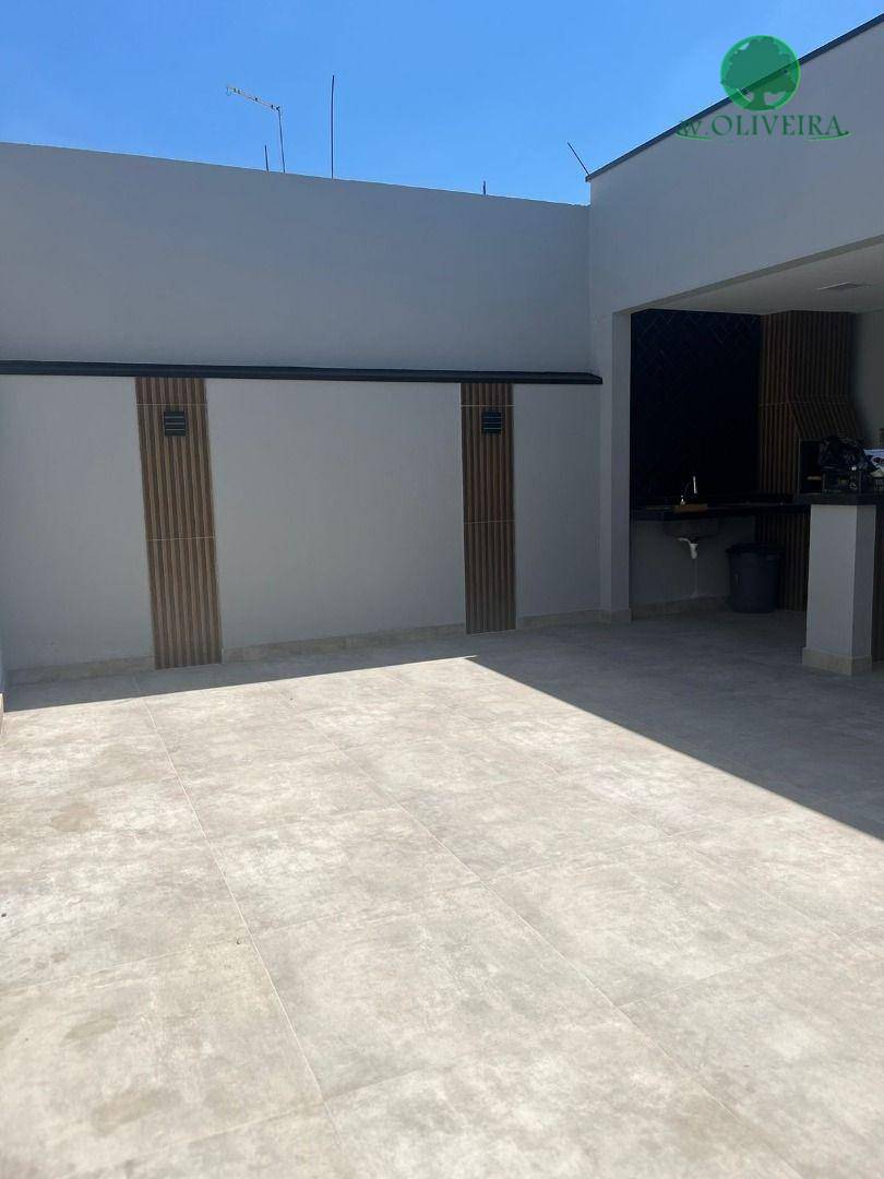 Casa à venda com 2 quartos, 75m² - Foto 9