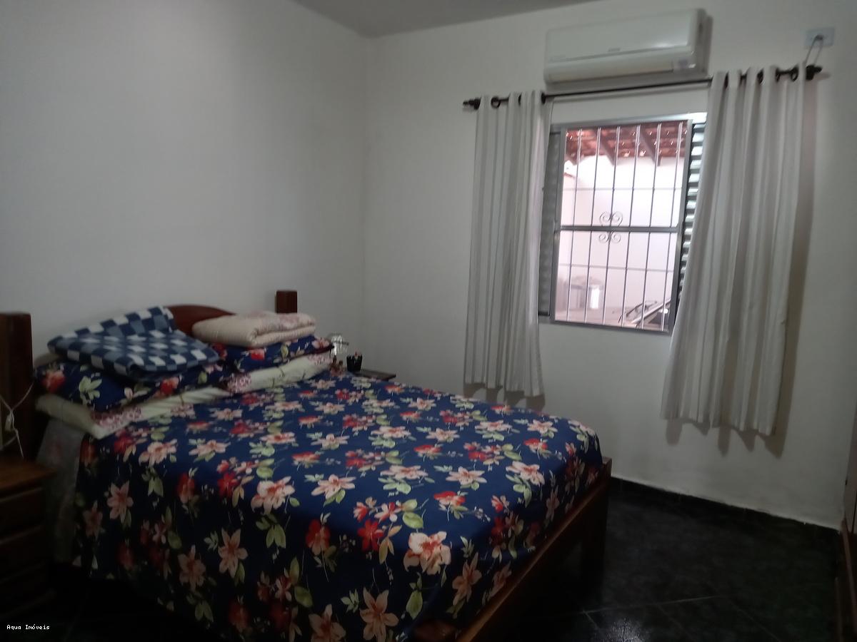 Casa à venda com 4 quartos, 250m² - Foto 12