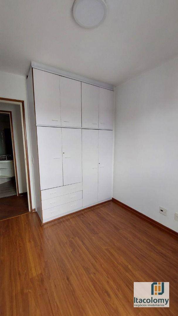 Apartamento à venda com 3 quartos, 98m² - Foto 11