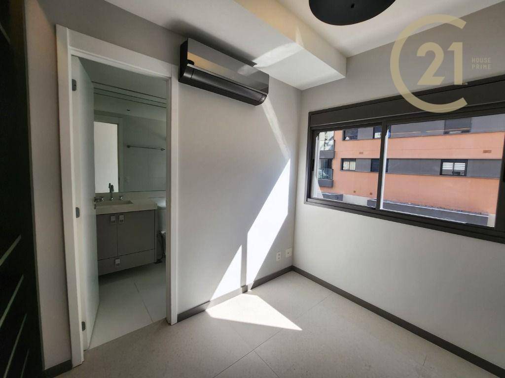 Apartamento à venda com 3 quartos, 162m² - Foto 10