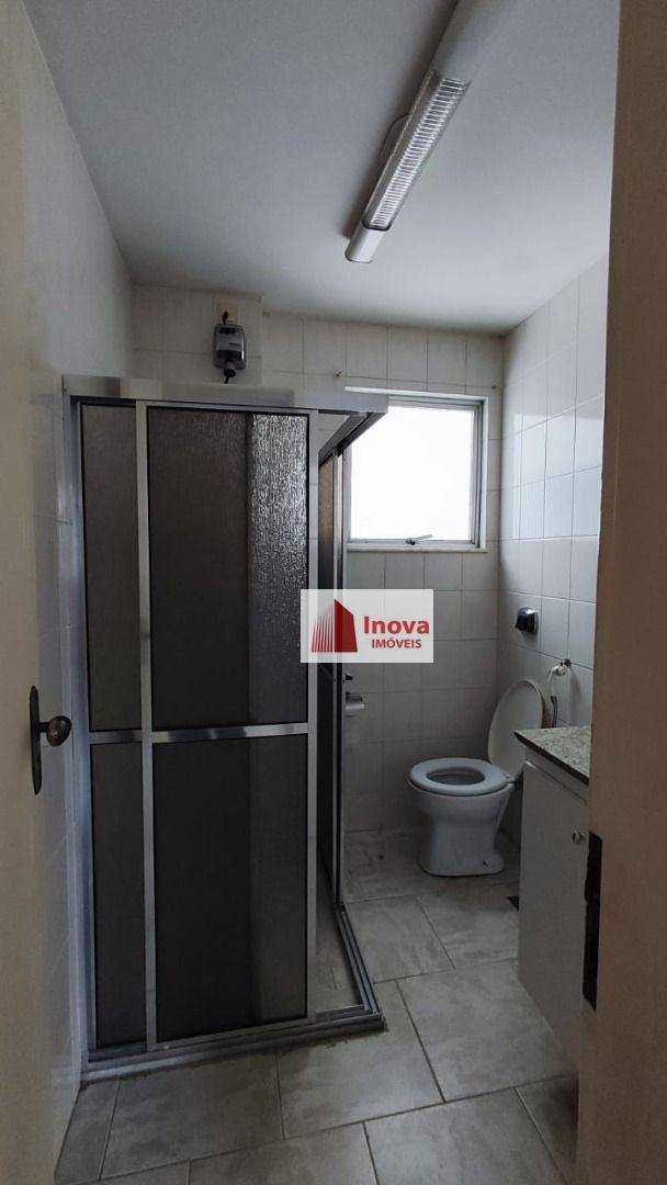 Apartamento para alugar com 3 quartos, 122m² - Foto 25