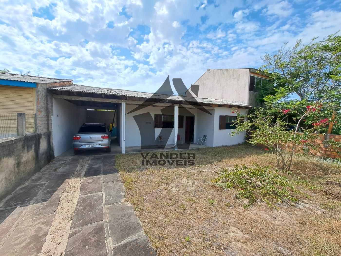 Casa à venda com 3 quartos, 300m² - Foto 2