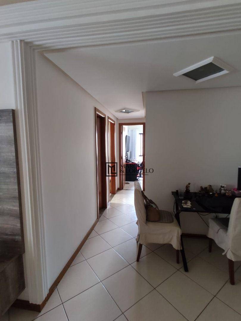 Apartamento à venda com 3 quartos, 73m² - Foto 8