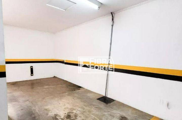 Apartamento à venda com 3 quartos, 110m² - Foto 18