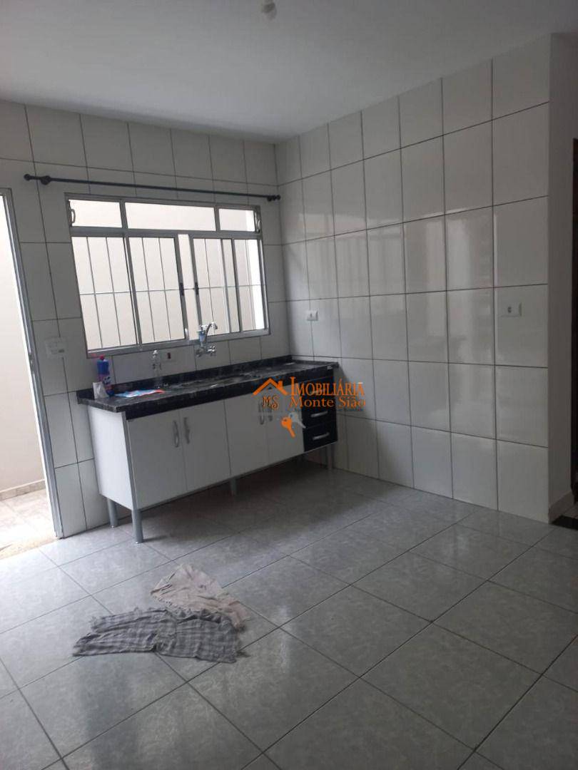 Casa para alugar com 2 quartos, 63m² - Foto 1