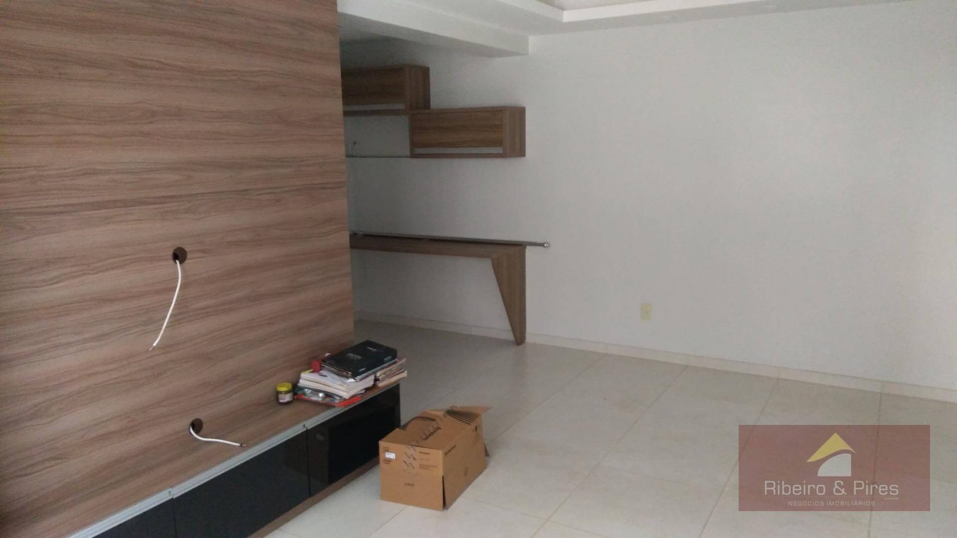 Apartamento à venda com 3 quartos, 73m² - Foto 2