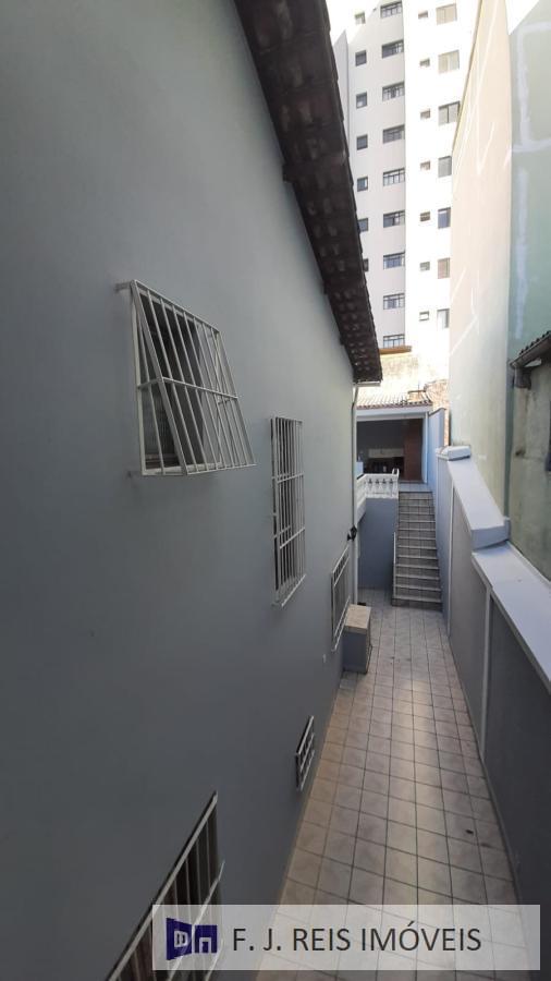 Sobrado à venda com 3 quartos, 140m² - Foto 4