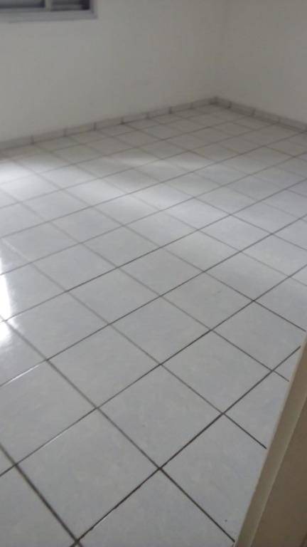 Apartamento para alugar com 2 quartos, 70m² - Foto 55