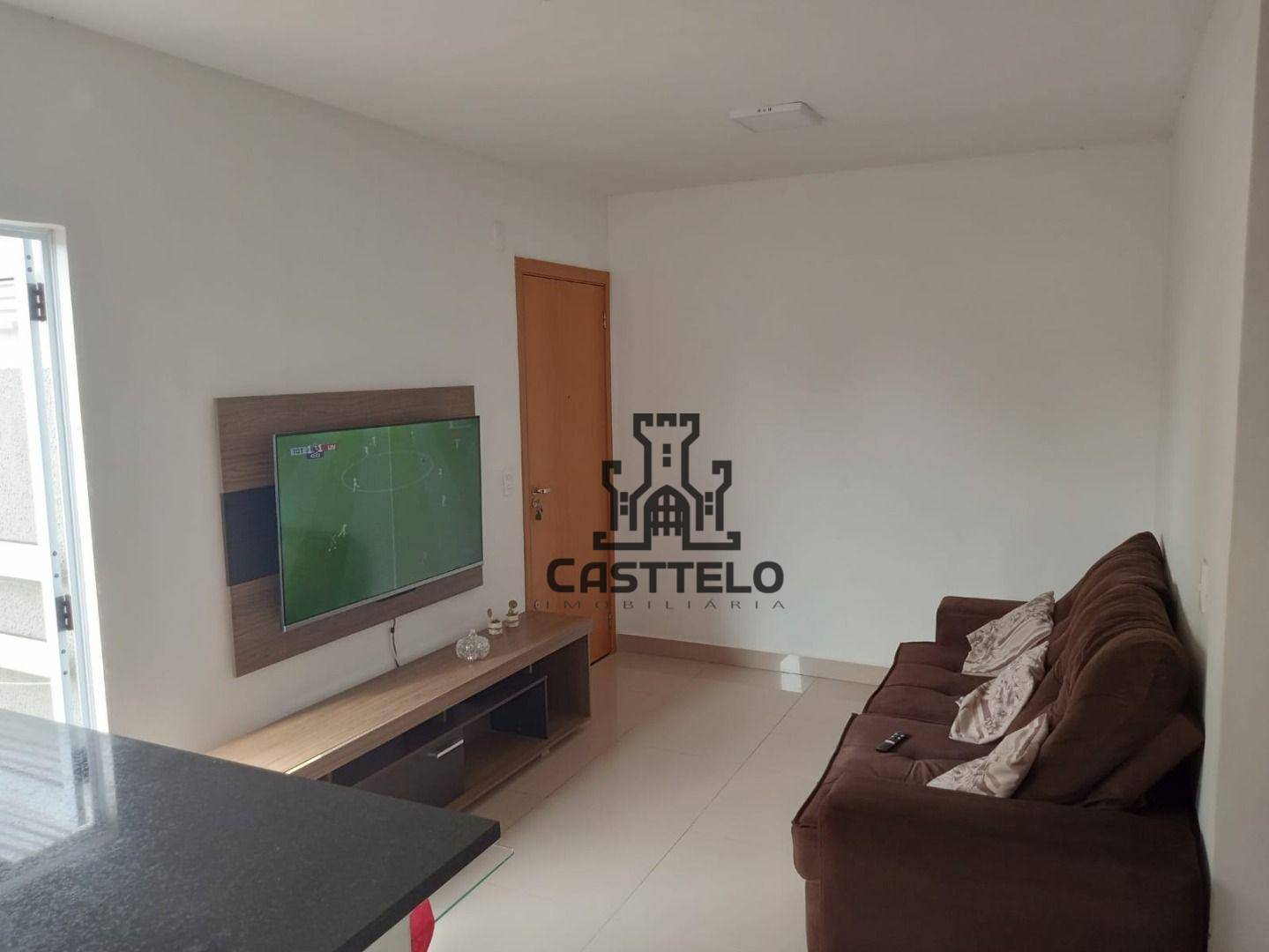 Apartamento à venda com 2 quartos, 44m² - Foto 1