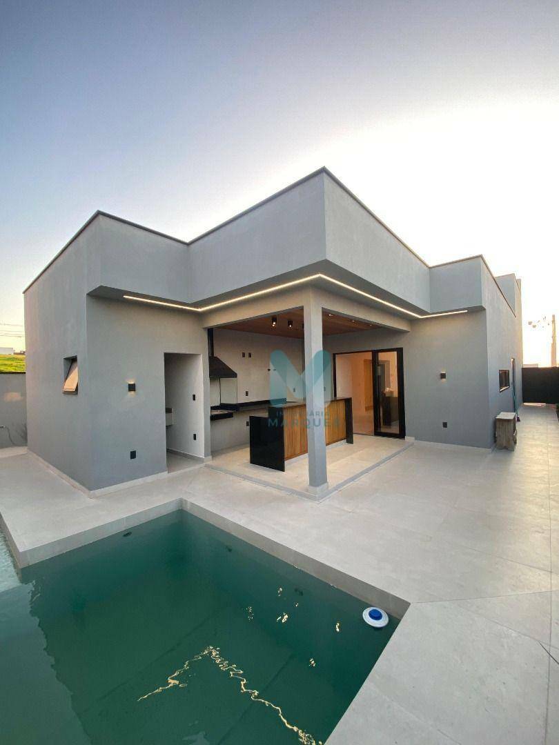 Casa à venda com 3 quartos, 185m² - Foto 3