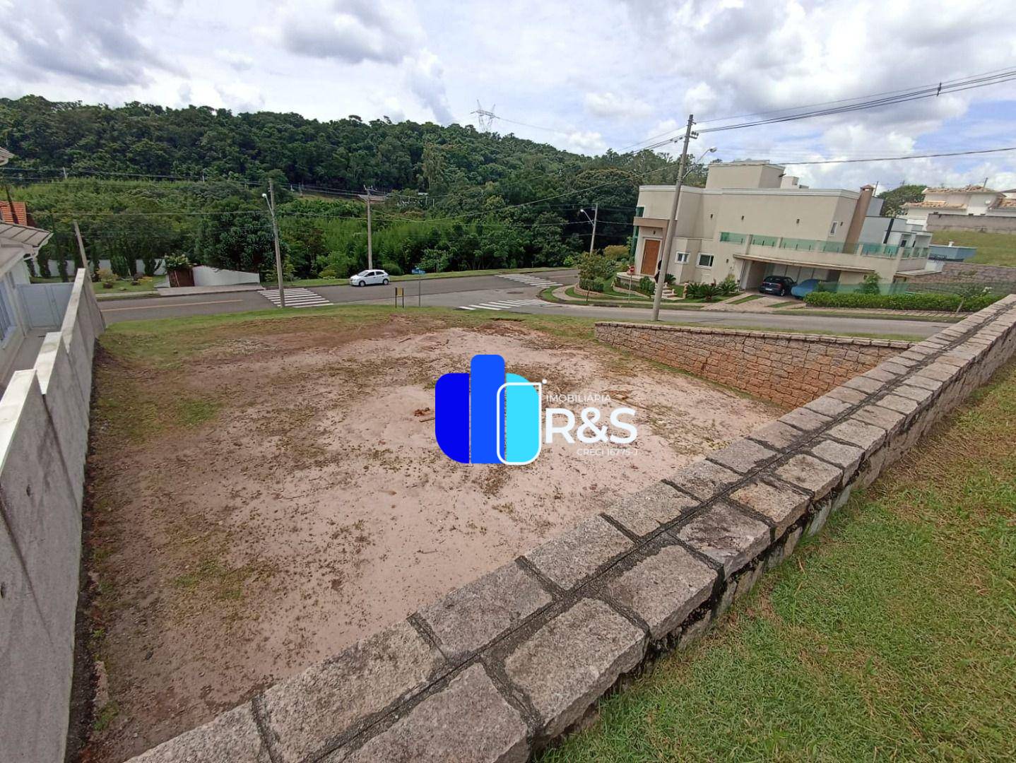 Loteamento e Condomínio, 636 m² - Foto 3