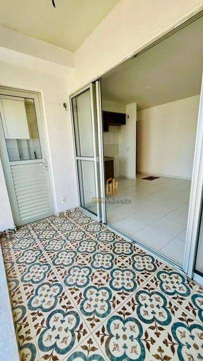 Apartamento à venda com 2 quartos, 57m² - Foto 4