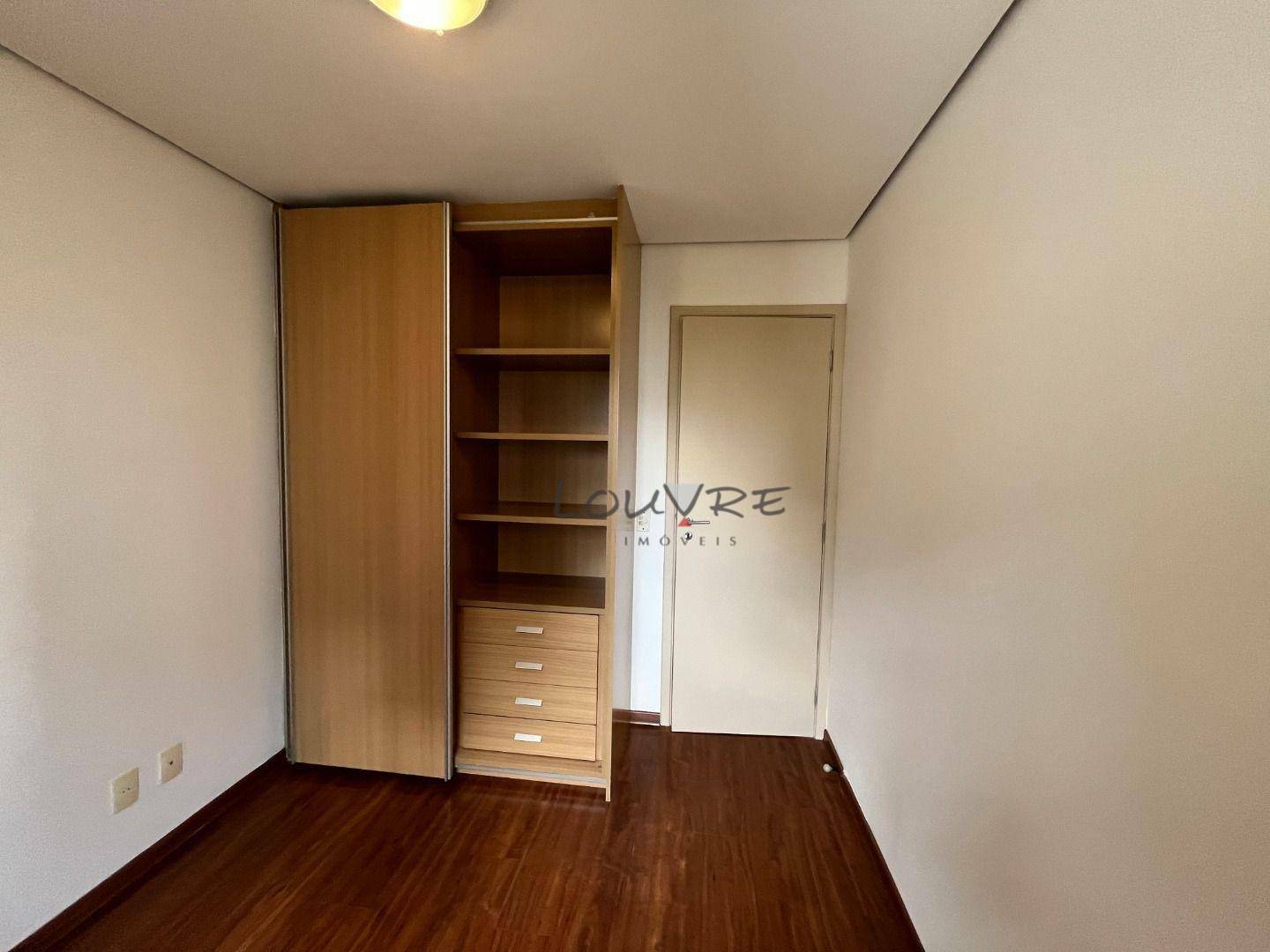 Apartamento para alugar com 1 quarto, 43m² - Foto 12