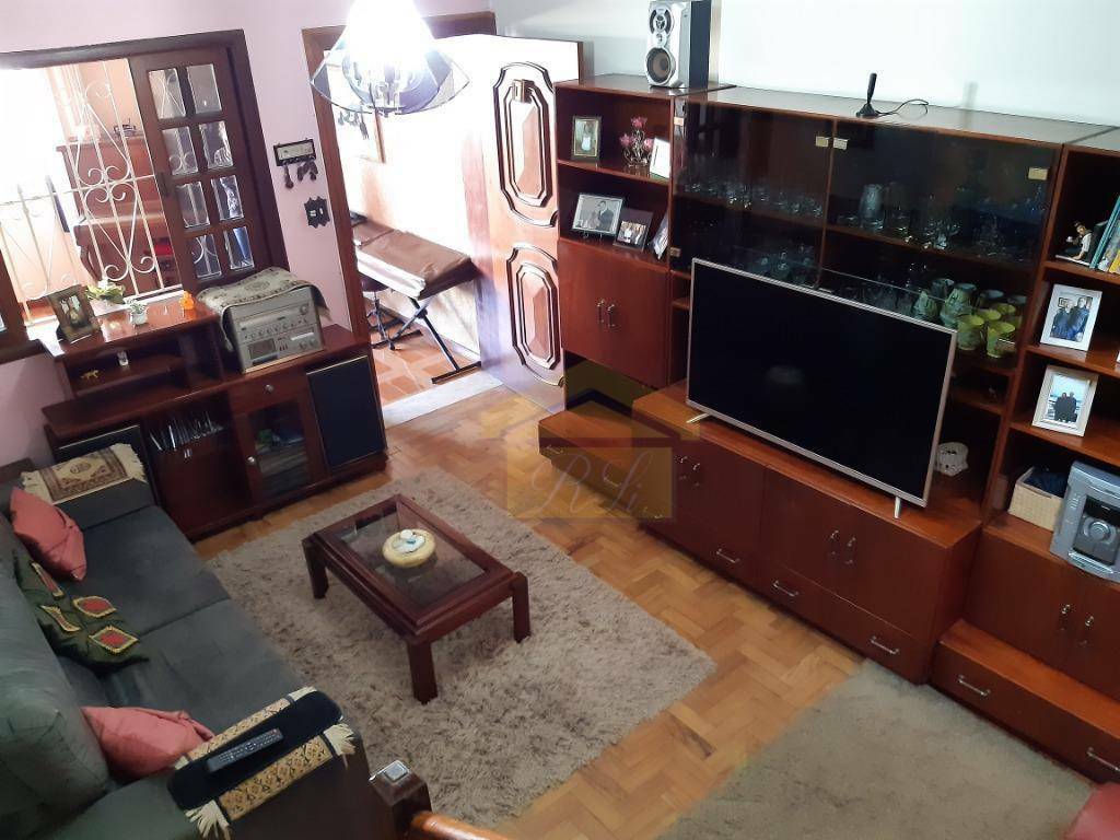 Sobrado à venda com 3 quartos, 100m² - Foto 1