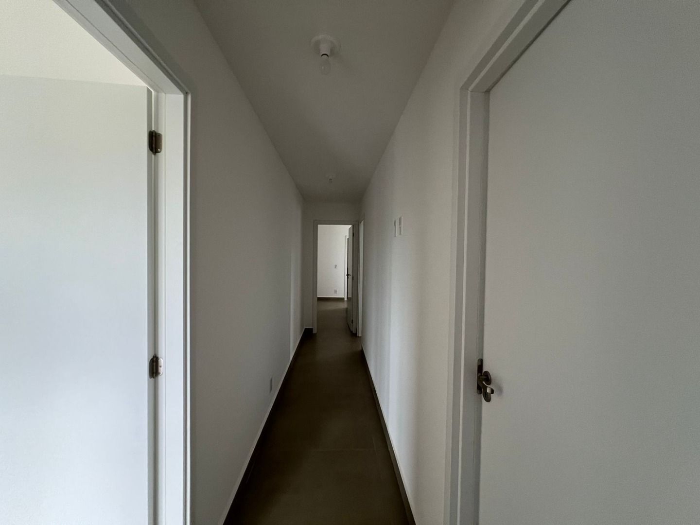 Apartamento à venda com 4 quartos, 198m² - Foto 16