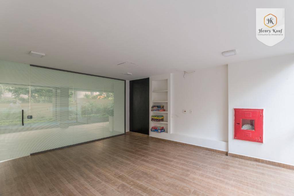 Apartamento à venda com 3 quartos, 197m² - Foto 29