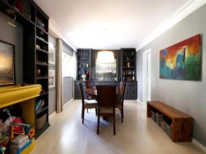 Apartamento à venda com 4 quartos, 198m² - Foto 3