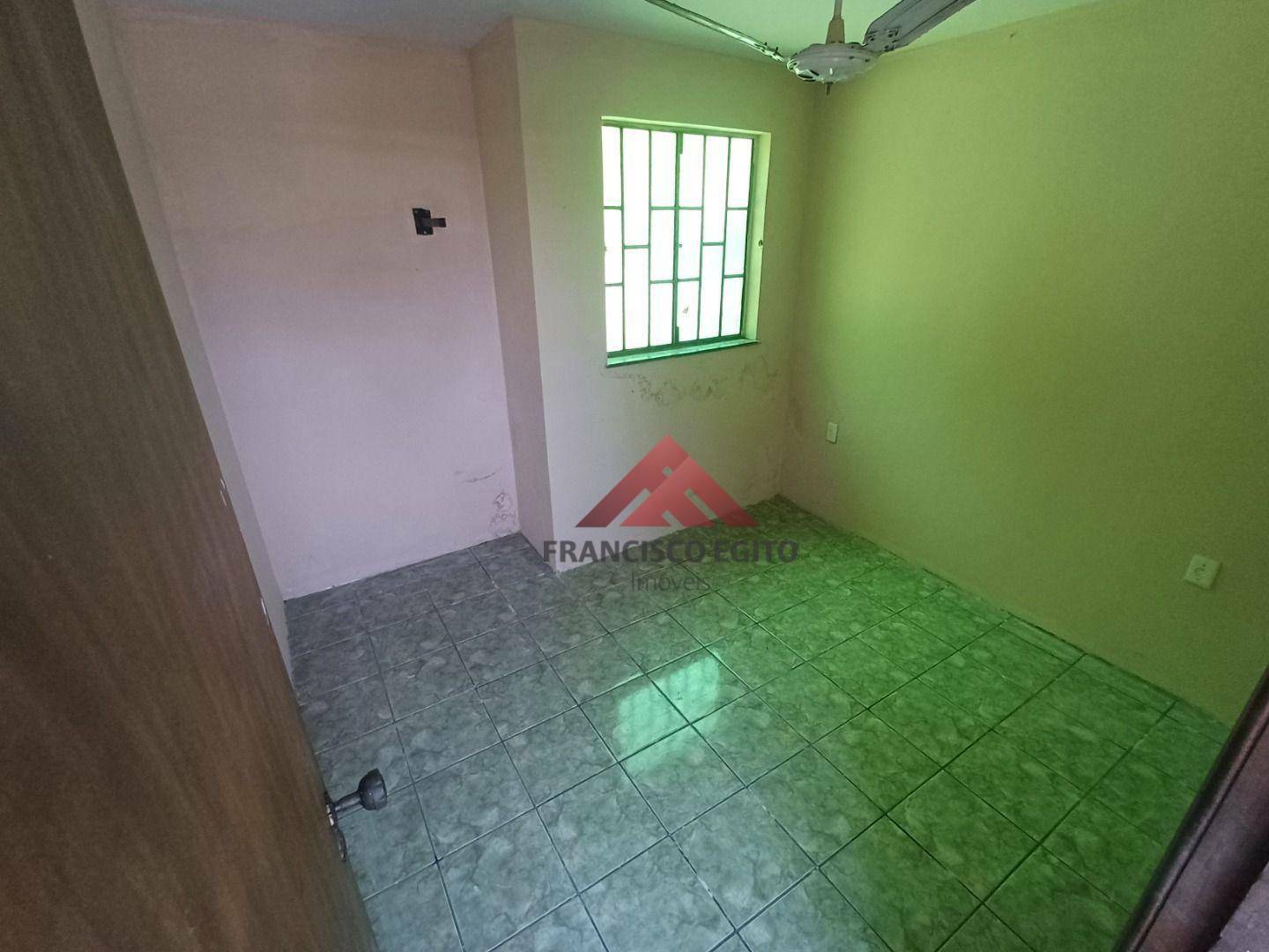 Casa à venda com 4 quartos, 108m² - Foto 31