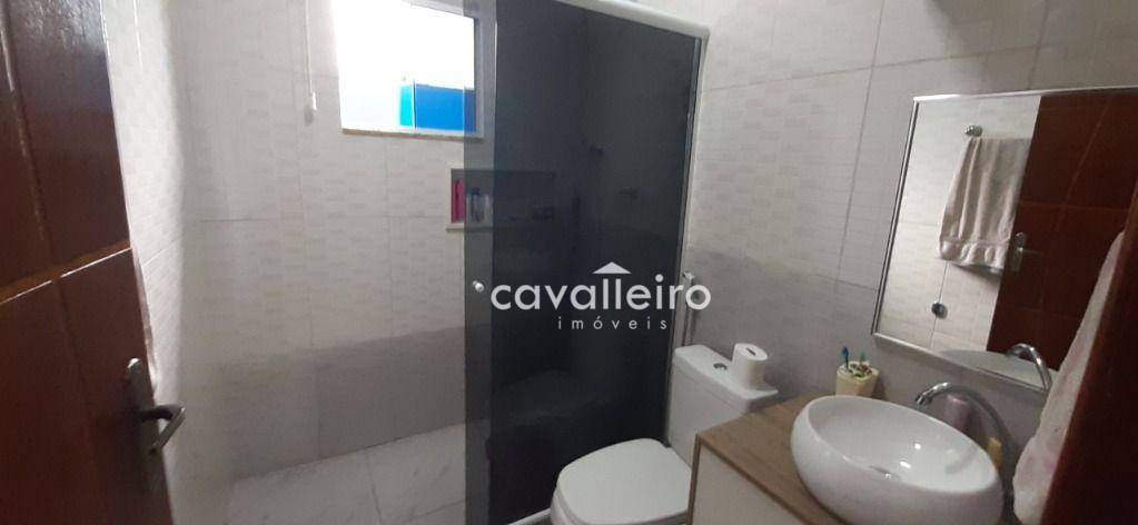 Casa à venda com 3 quartos, 200m² - Foto 17