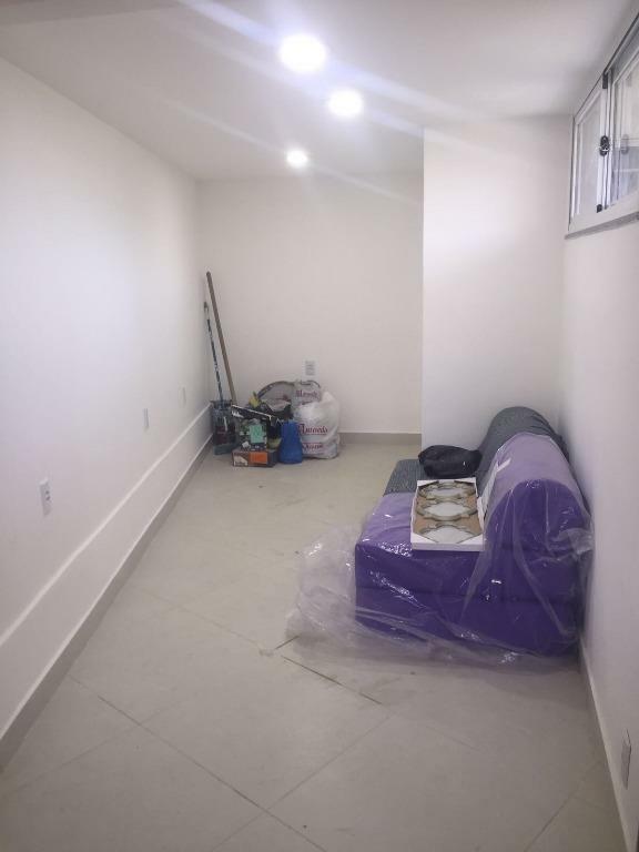 Apartamento à venda com 1 quarto, 28m² - Foto 8