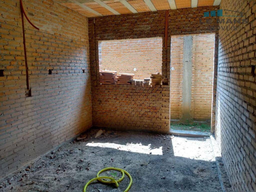 Casa à venda com 3 quartos, 122m² - Foto 8