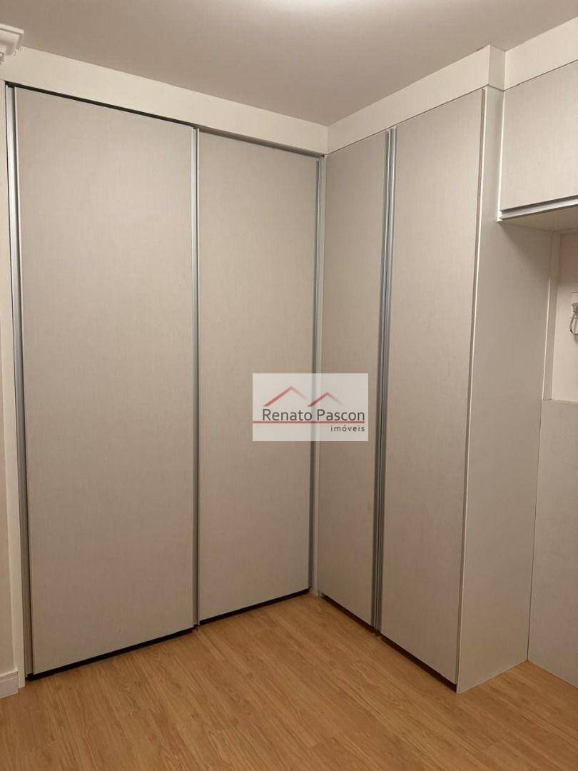 Apartamento à venda com 3 quartos, 156m² - Foto 11