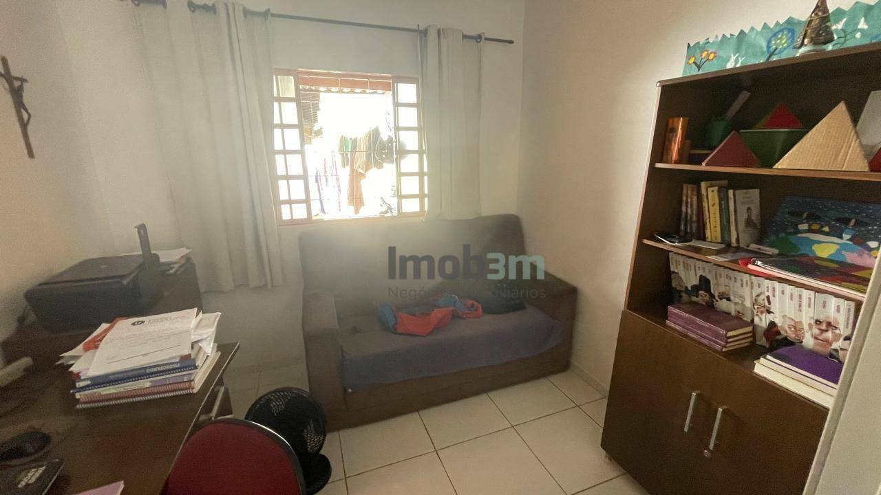 Casa à venda com 3 quartos, 160m² - Foto 8