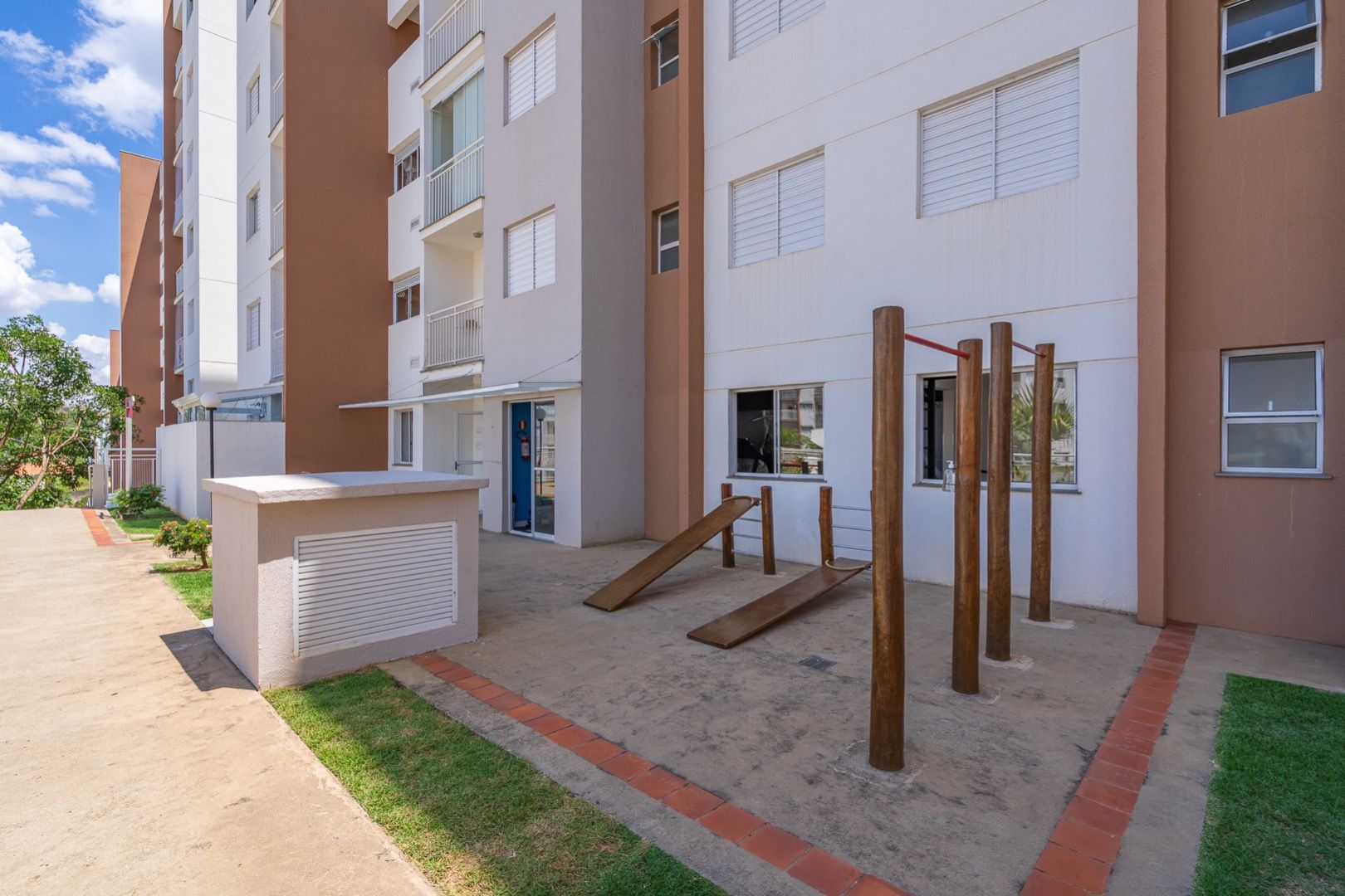 Apartamento à venda com 2 quartos, 47m² - Foto 15