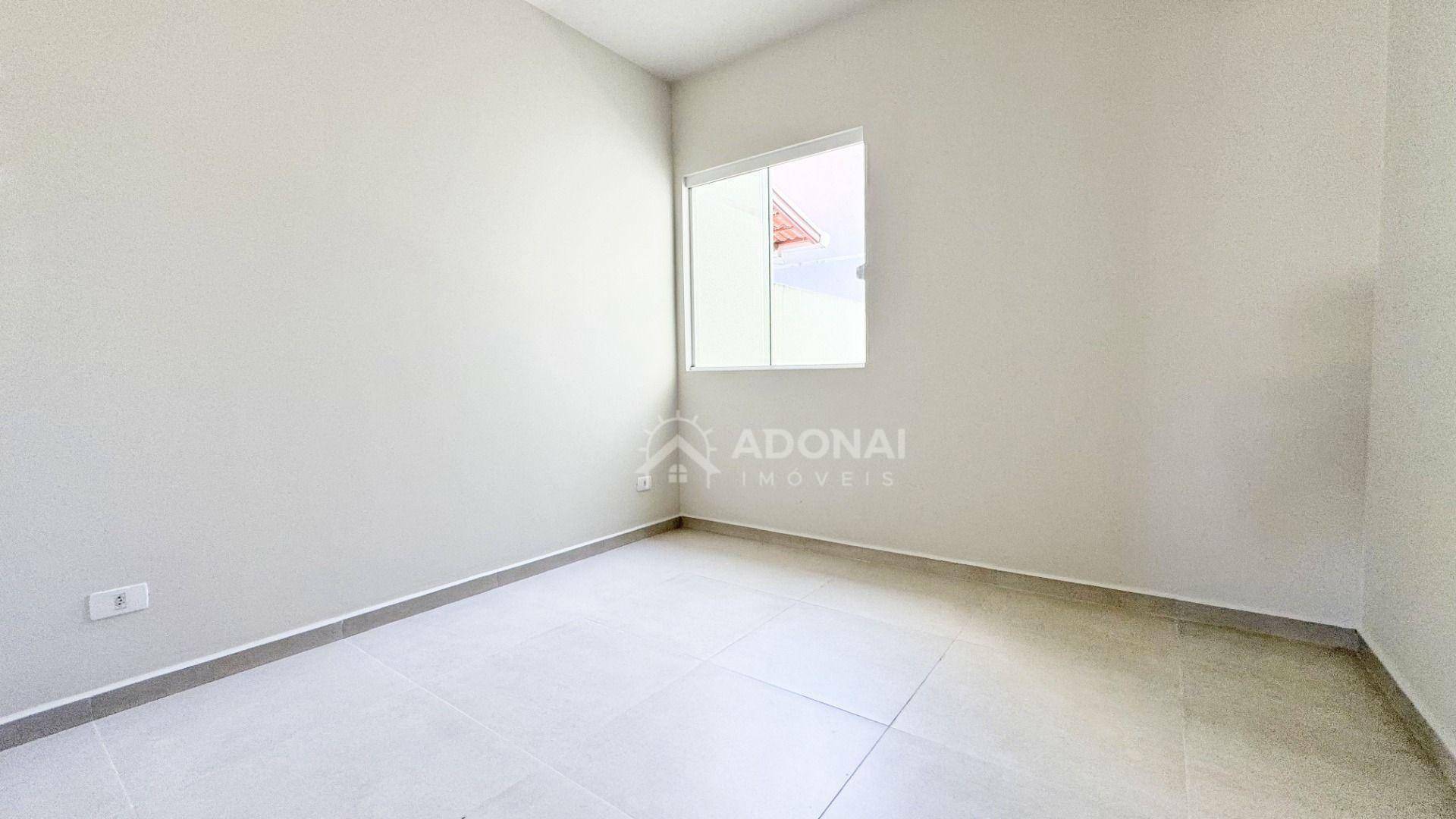 Casa à venda com 3 quartos, 83m² - Foto 11