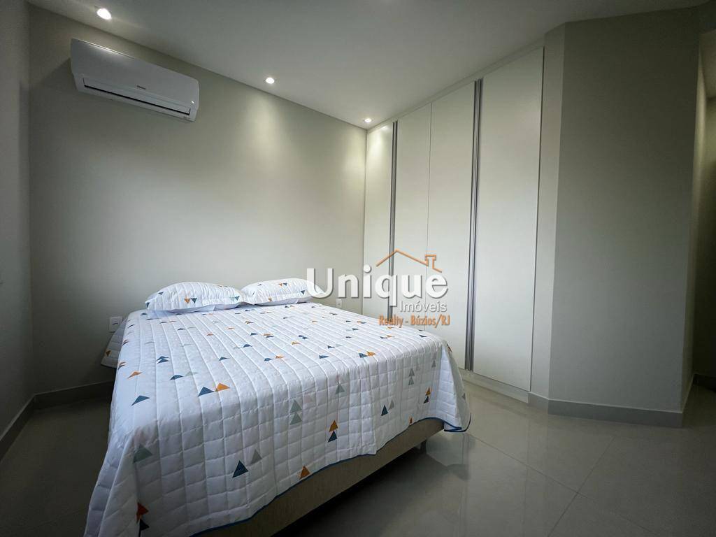 Casa de Condomínio à venda com 4 quartos, 209m² - Foto 42