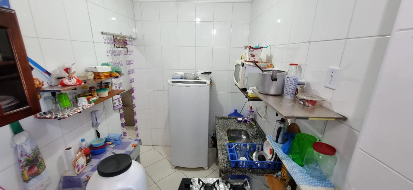 Apartamento à venda com 2 quartos, 40m² - Foto 11