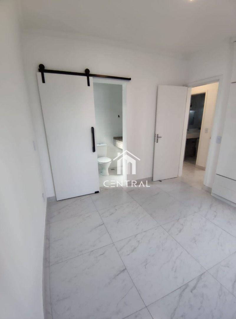 Apartamento à venda com 2 quartos, 68m² - Foto 7