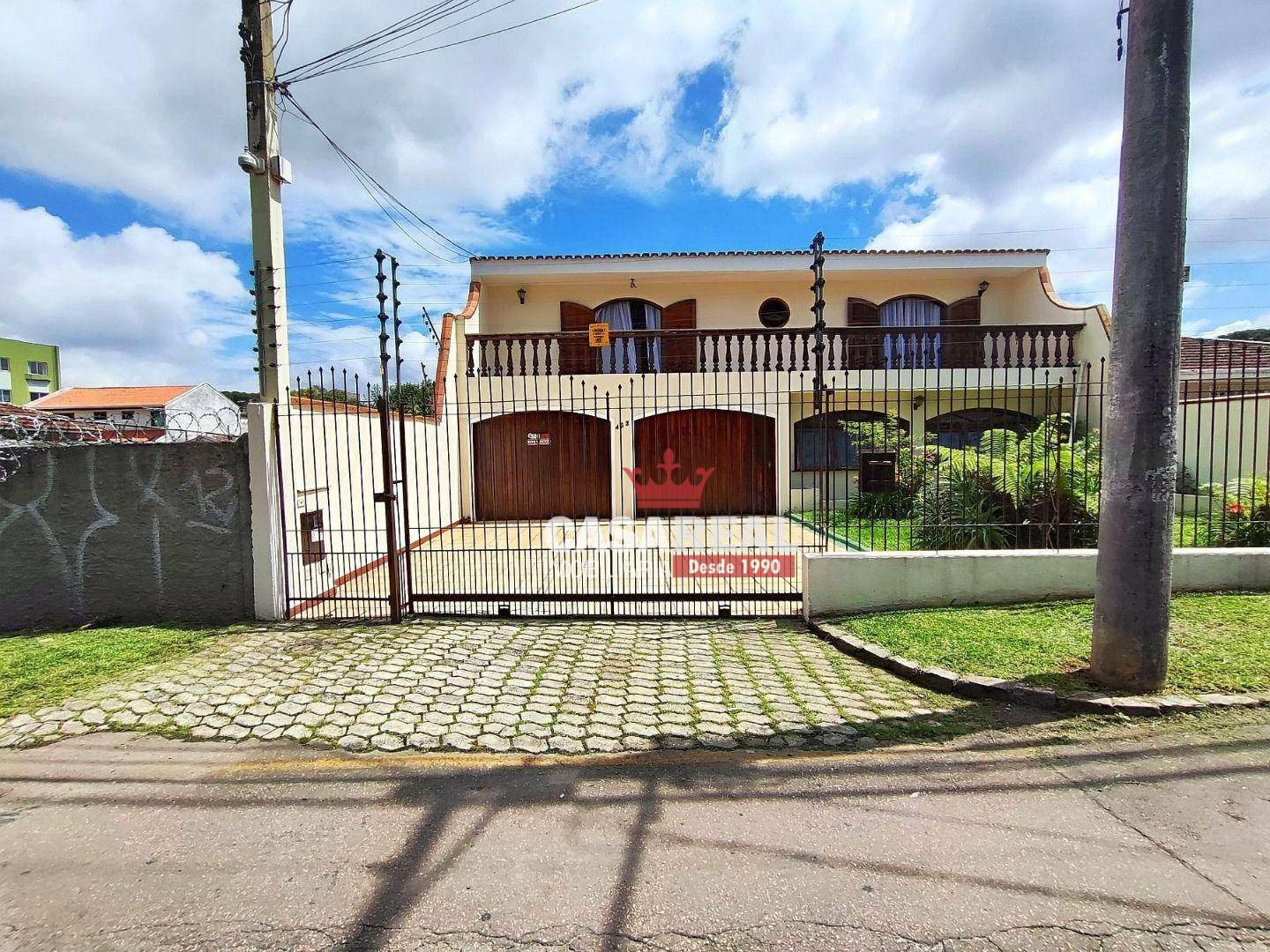 Casa à venda com 4 quartos, 400m² - Foto 2