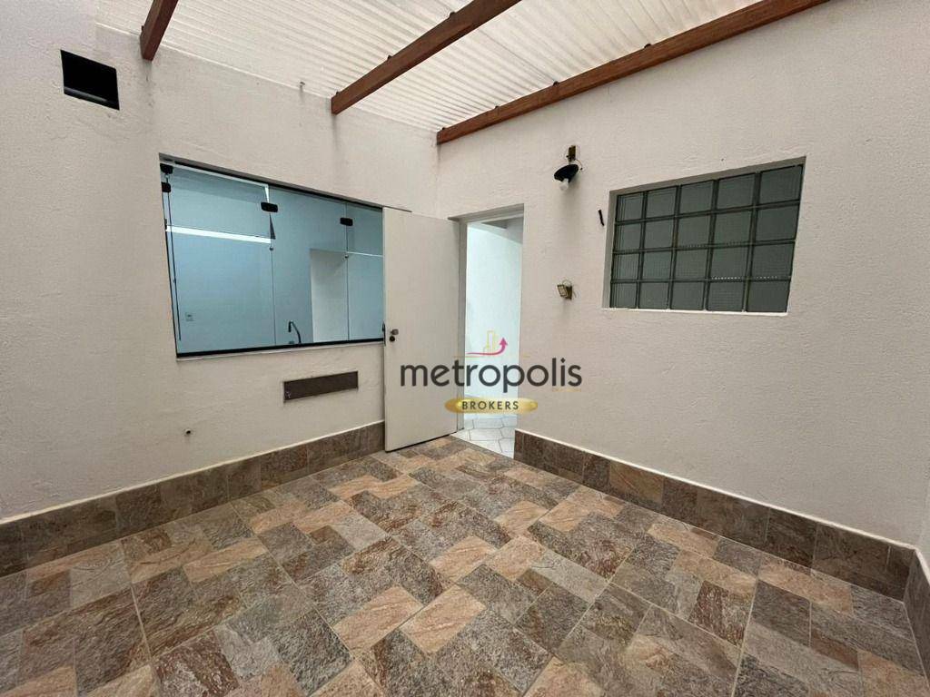 Casa para alugar com 1 quarto, 71m² - Foto 17