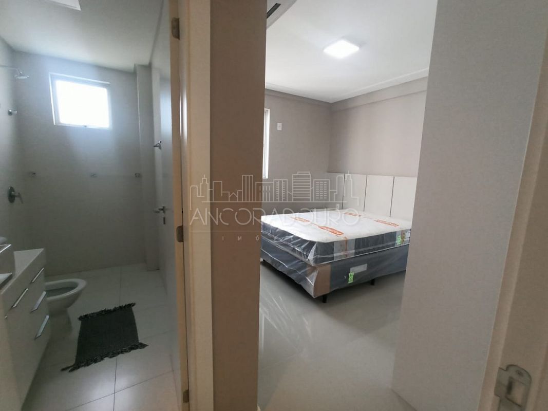 Apartamento à venda com 3 quartos, 122m² - Foto 26