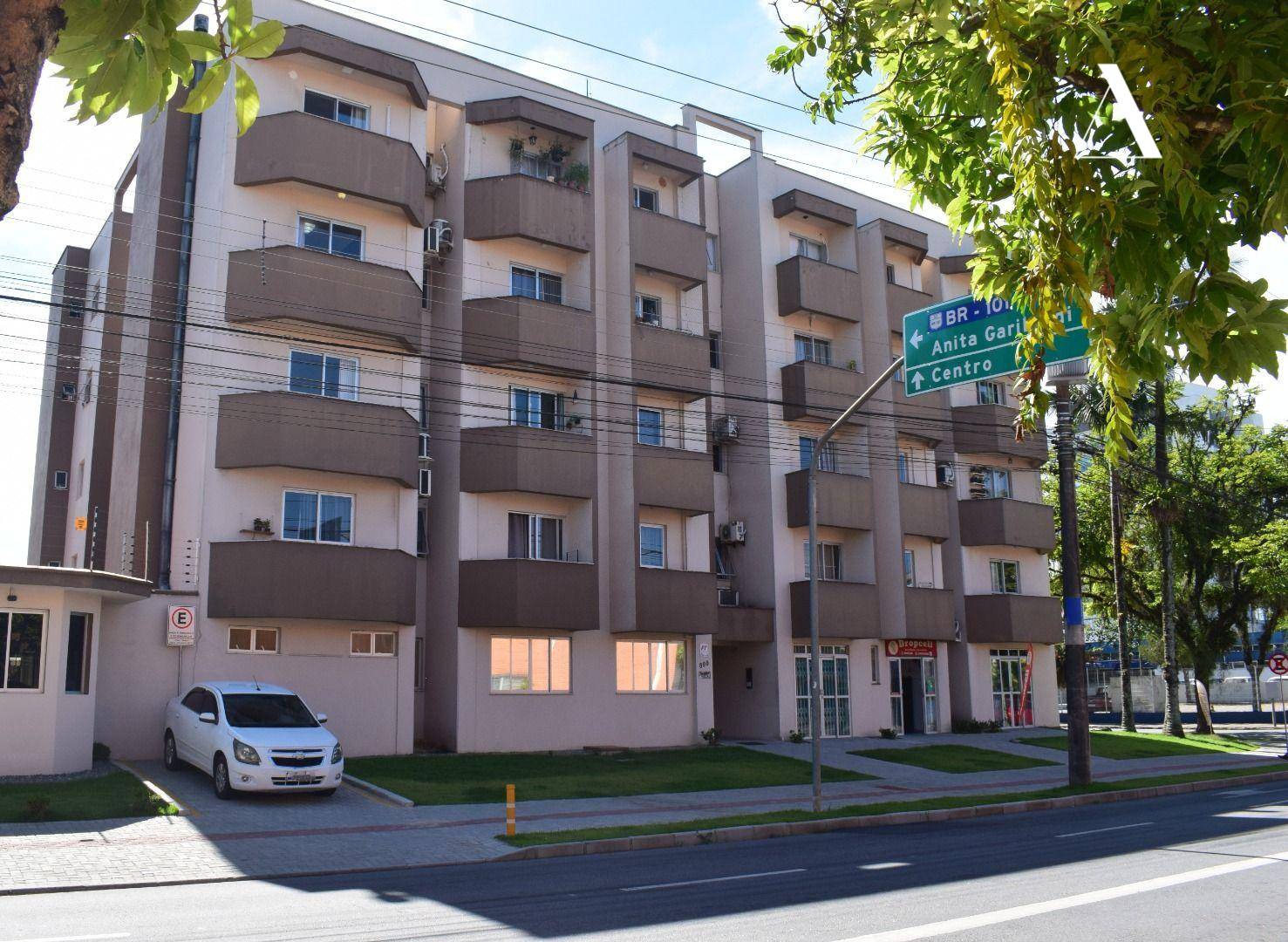 Apartamento, 1 quarto, 41 m² - Foto 2