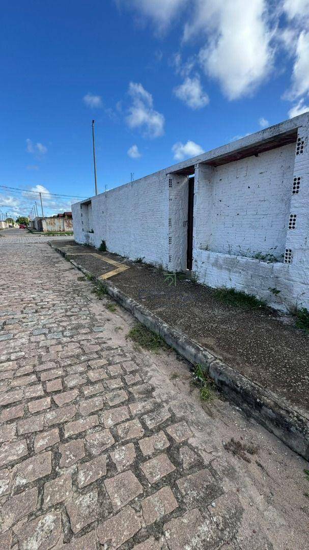 Casa à venda com 2 quartos, 60m² - Foto 19